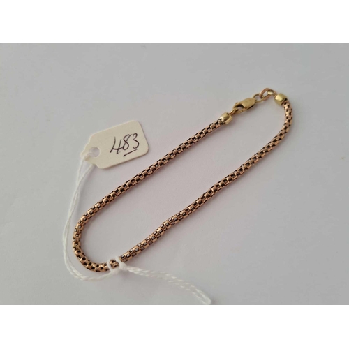 483 - A 9ct rose gold rope bracelet 3.7g