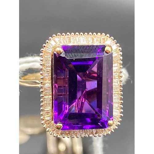 544 - A LARGE SIBERIAN AMETHYST AND BAGUETTE DIAMOND RING 9ct In Early Ring Box