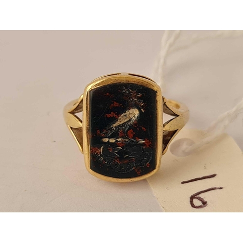 16 - A ANTIQUE SEAL RING 18CT GOLD SIZE K   4.3 GMS