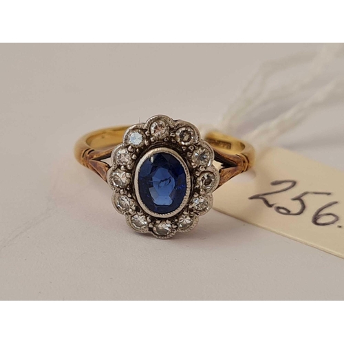 256 - A EDWARDIAN SAPPHIRE AND DIAMOND CLUSTER RING 18CT GOLD SIZE K   3.2 GMS