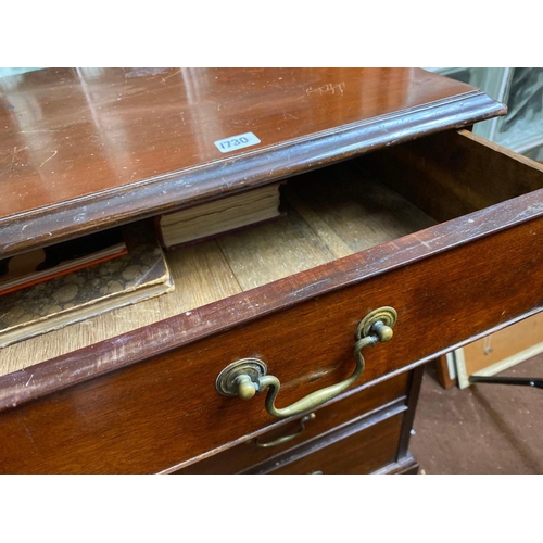 1730 - A small Georgian mahogany chest with four long graduated drawers, bracket feet