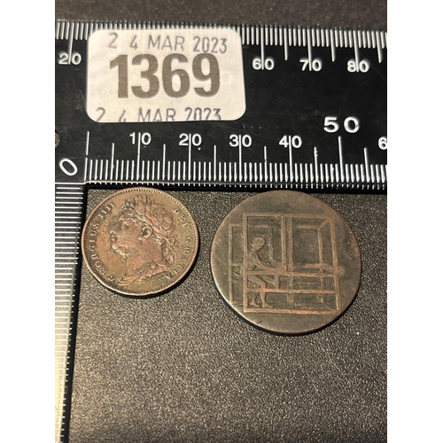 1369 - A Crewkerne Token for Sparks & GIDLEY and a farthing 1823