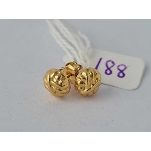 188 - A pair of knot earrings 18ct gold 1.7 gms