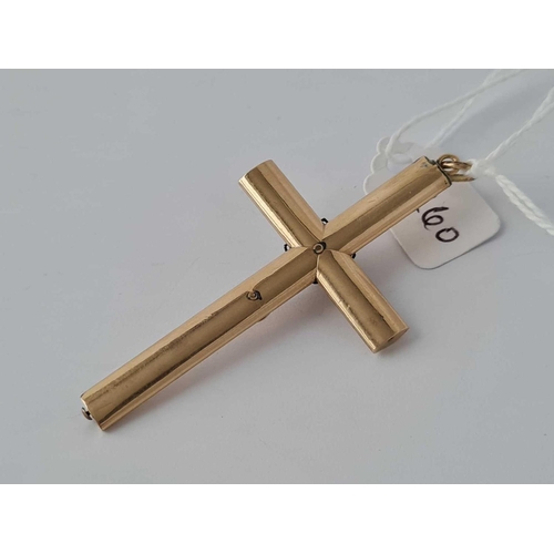 260 - A larger Victorian gold and pearl set cross 4 gms