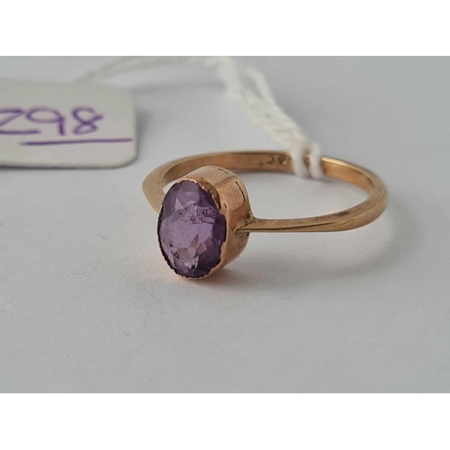 298 - A amethysts set ring 9ct size P