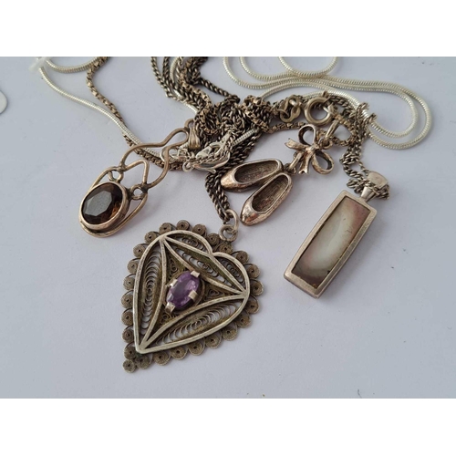 303 - Three attractive pendant silver necklaces