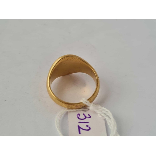 312 - A HEAVY PLAIN PINKY RING 18CT GOLD SIZE T    13.4 GMS