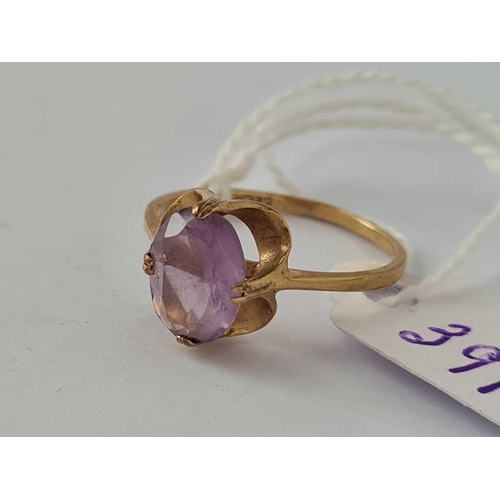 397 - A amethyst ring 9ct size N