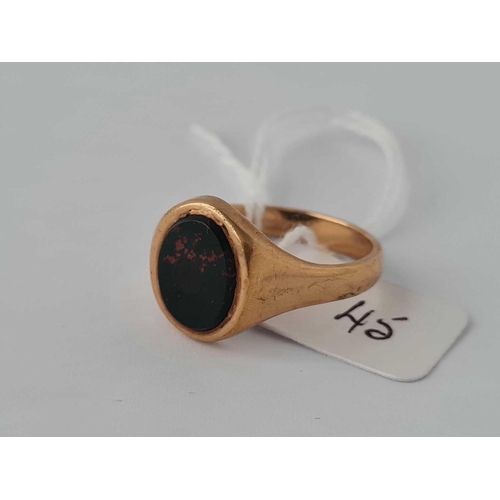 45 - A signet ring 9ct size U    5.2 gms