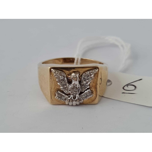 6 - A gents heavy 9ct signet ring with diamond set eagle motif size W 7.2g inc