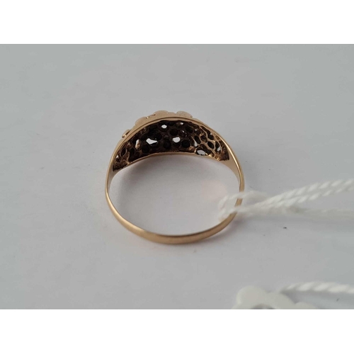 79 - Vintage keeper ring in 9ct size S 2.2g