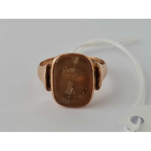 86 - A intaglio ring AF 9ct    size W    7.1 gms