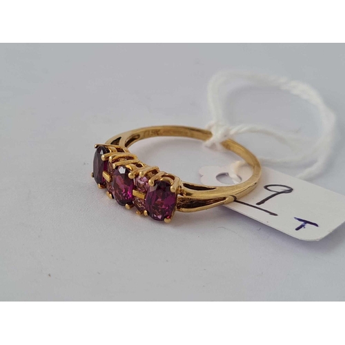 9 - A amethyst and pink sapphire ring 9ct size T  3 gms