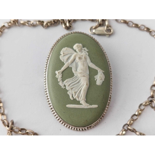 183 - A silver mounted Wedgwood cameo brooch and silver necklace