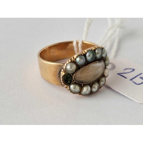 213 - Georgian gold and pearl memorial ring(pearl out) with inscription dated 1811 size M 5.4g inc