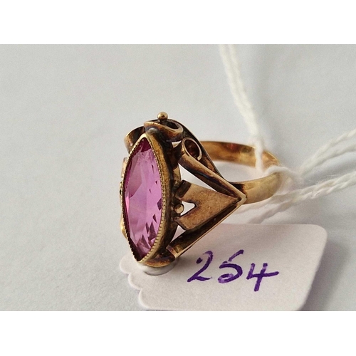 254 - A HIGH CARAT GOLD PINK TOURMALINE RING SIZE L 3.6 GMS