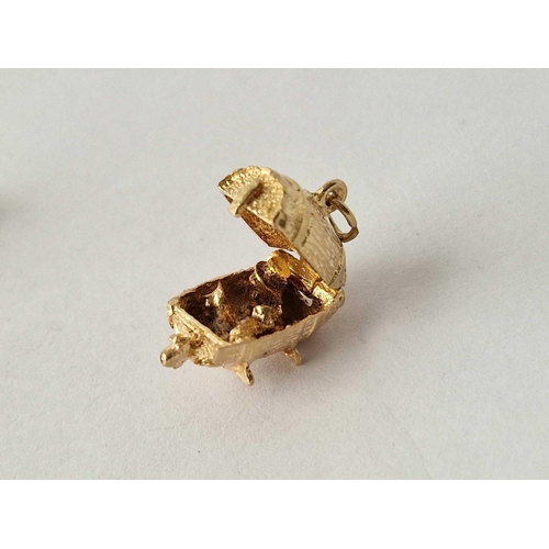 279 - 4 x 9ct gold charms 12g