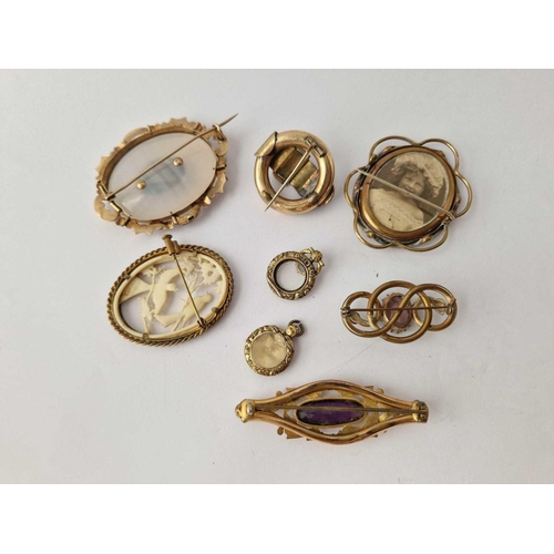 3 - A quantity of rolled gold costume jewellery, mainly brooches