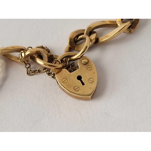 348 - A BRACELET WITH PADLOCK CLASP 9CT 7 INCH 13.8 GMS