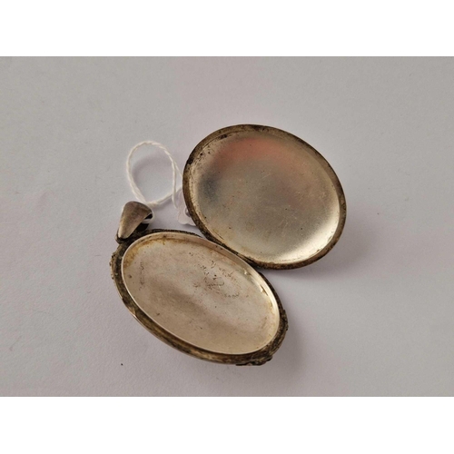 385 - A Victorian oval plated locket