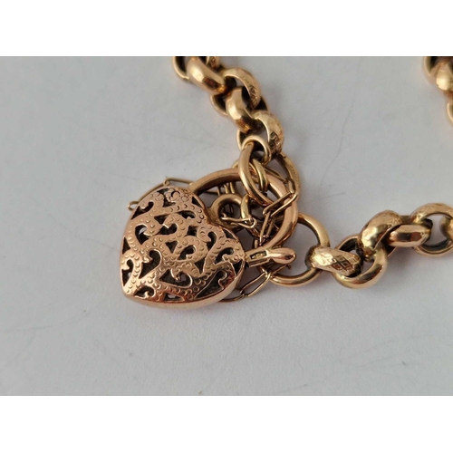 490 - A gold bracelet with pierced heart padlock clasp, 9ct, 8 inch 9.6 g