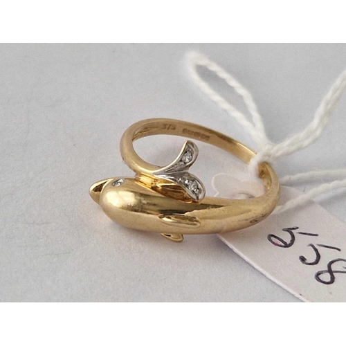 558 - A dolphin ring 9ct size L 2.3 gms