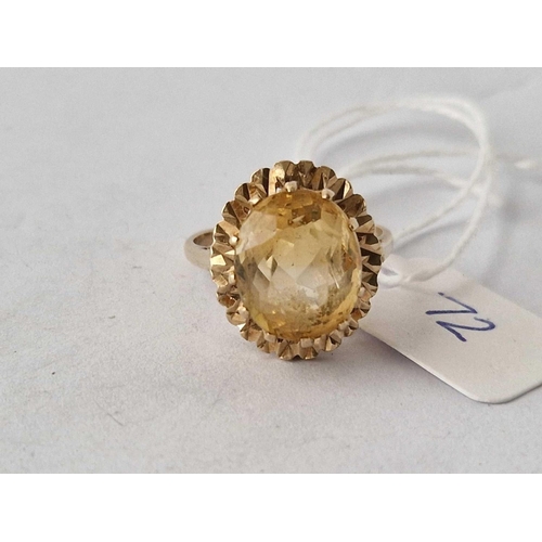 72 - A citrine single stone 9ct dress ring size L � 4g inc