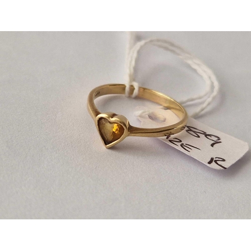 89 - A citrine heart shaped ring 9ct size R 1.9 gms