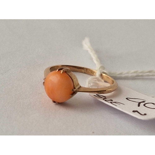 90 - A antique coral ring 9ct size N 2.1 gms