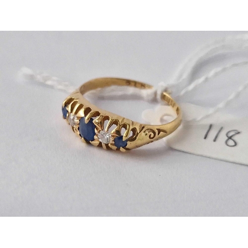 118 - A Antique Sapphire And Diamond Ring 18Ct Gold Size O 2.8 Gms