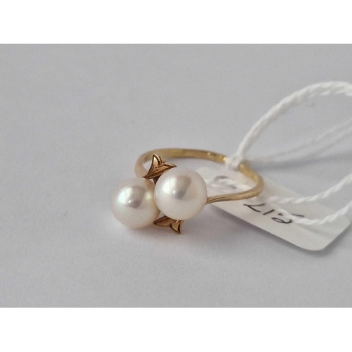 215 - A Pearl Ring 14Ct Gold Size P 2.8 Gms