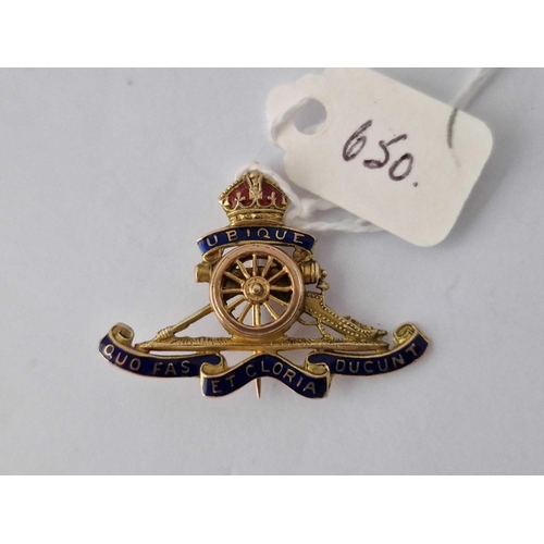 650 - A Military Brooch 9Ct 5 Gms