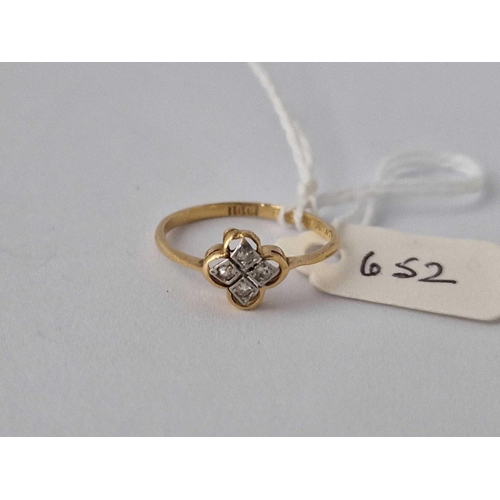 652 - A Four Stone Diamond Ring 18Ct Gold Size N 1.5 Gms