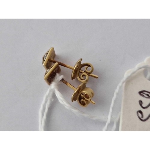 655 - A Pair Of Diamond Earrings 18Ct Gold 2.3 Gms