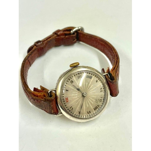 679 - Ww1 Era Silver Trench Watch Working, Fancy Dial