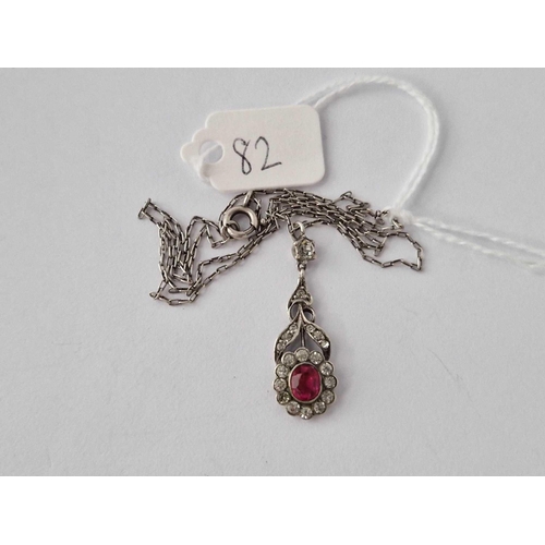 82 - A Antique Silver And Paste Floral Pendant Necklace