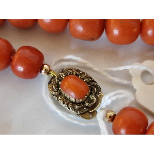 126 - Antique Victorian Coral Bead Necklace, 17.5