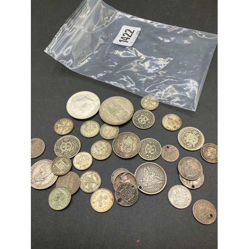 1422 - Foreign Silver Coins 86 G