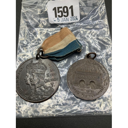 1591 - 2 Bronze Medallions