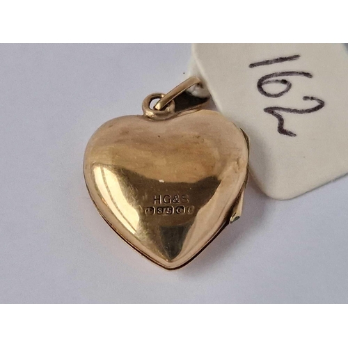 162 - A Engraved Heart Shaped Locket 9Ct 2.8 Gms