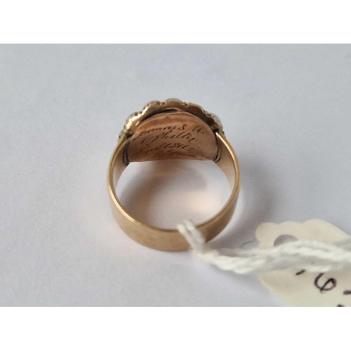 163 - A Gold Antique Memorial Ring Dated 1811 Size O 5.3 Gms