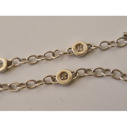 179 - A Silver And Six Diamond Bracelet  7,5 Inch