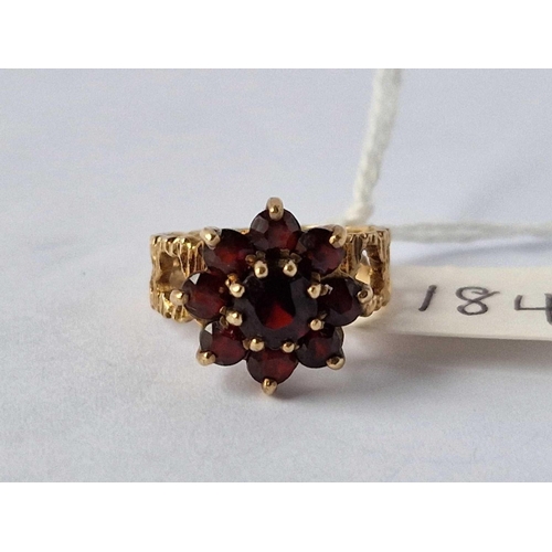 184 - A Garnet Cluster Ring 9Ct Size H 3.3 Gms