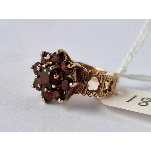 184 - A Garnet Cluster Ring 9Ct Size H 3.3 Gms