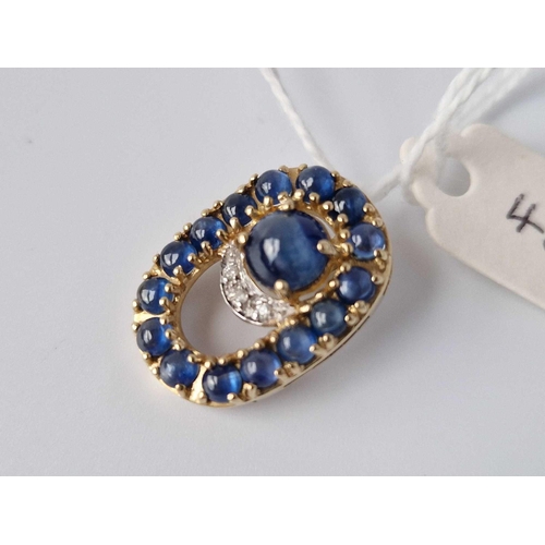 48 - A Cabochon Sapphire And Diamond Pendant 9Ct 4.4 Gms