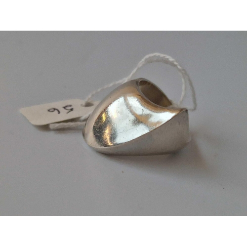 56 - A Georg Jensen Silver Ring Designed By Nanna Ditzel London 1961 Size R 17.6 Gms