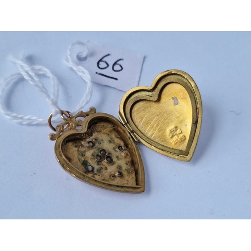 66 - An Edwardian Stone Set Opening 9Ct B&F Heart Locket  4.6G