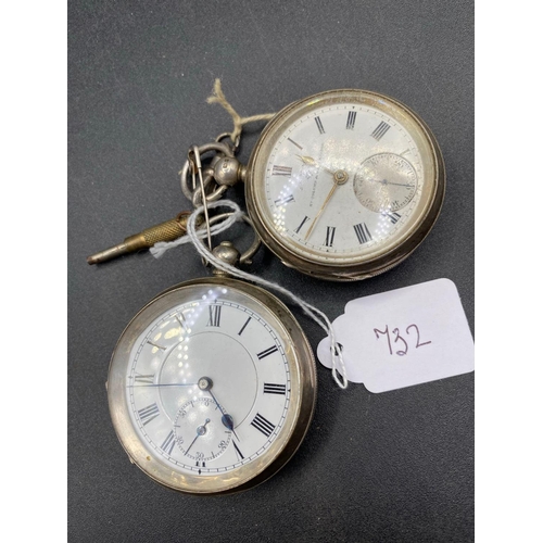 732 - Two Gents Silver Pocket Watches With Keys And Seconds Dial