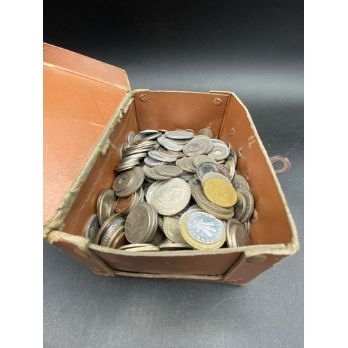 1562 - Box Of Mixed Coins