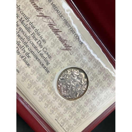 1136 - Robert The Bruce Silver Medallion, Crown Size